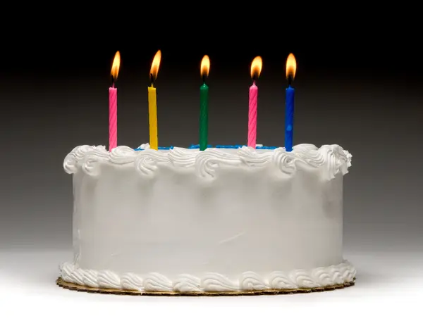 What is the best dessert to bring to an octopus's birthday party?