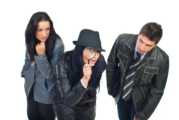 Why did the detectives show up at the concert at the beach?